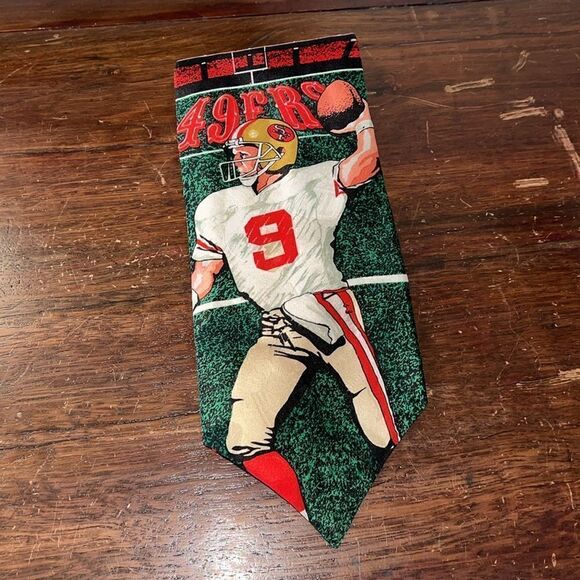 Vintage San Francisco SF 49ers Candlestick 100% silk football theme neck tie - Picture 1 of 7